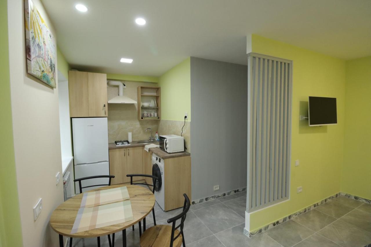 Apartmán Cosmos Ternopil Exteriér fotografie